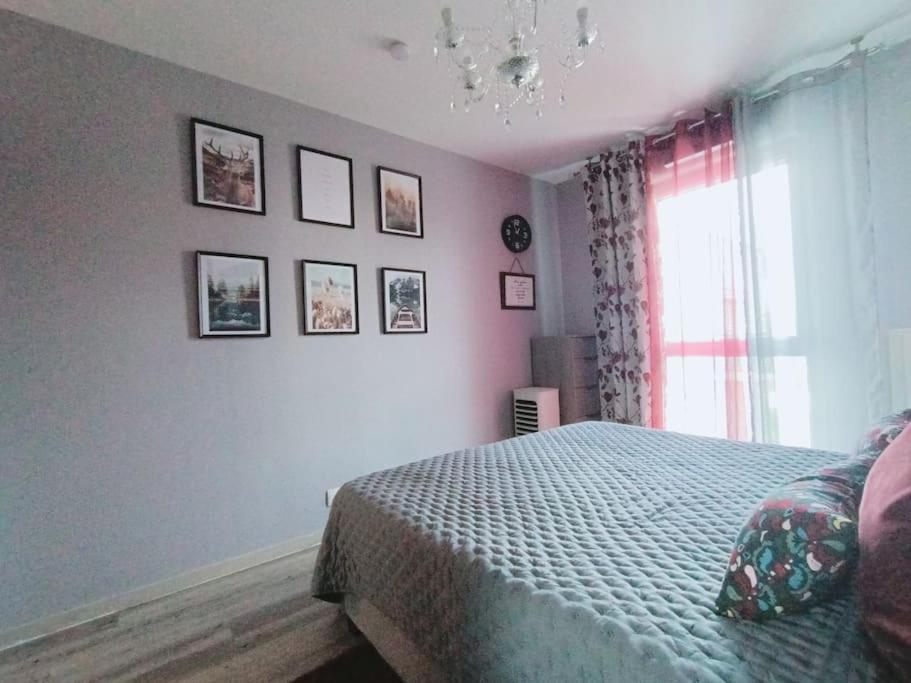 Appartement 4 Pieces - La Rose Des Yvelines - Classe 3 Etoiles Trappes Exterior foto